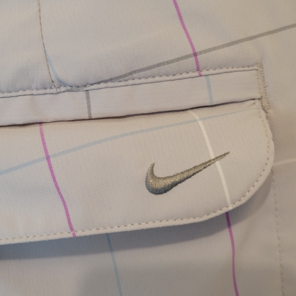 Men's Nike Golf Dri-Fit Shorts Size Large - Picture 5 of 6
